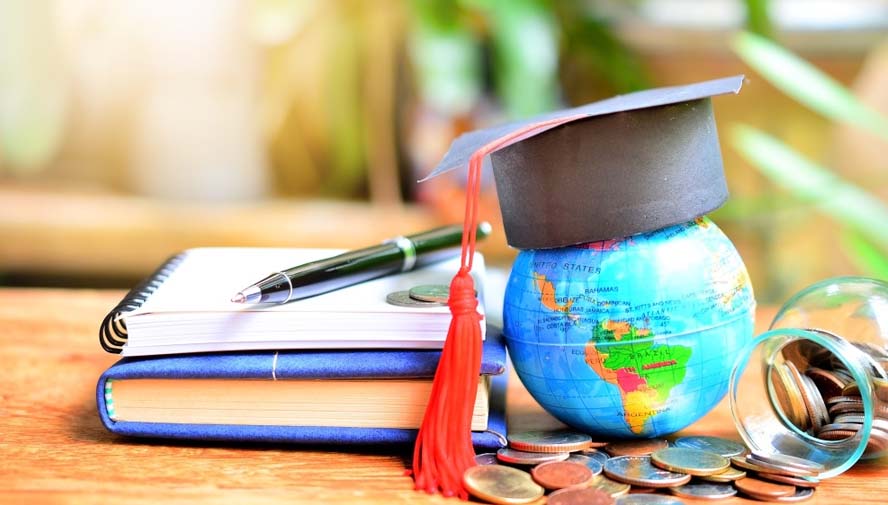 Guide to Securing a Scholarship to Study Abroad