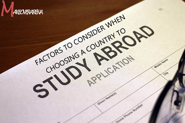 Factors to Consider When Choosing a Country to Study Abroad